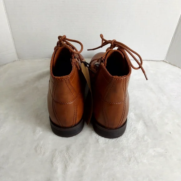 Frye and Co. Men's Mullen Flat Heel Chukka Lace-Up Boots